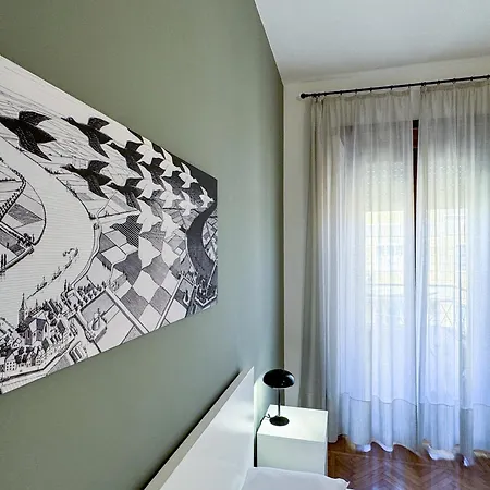 Escher's Penthouse On Nomentana アパート *