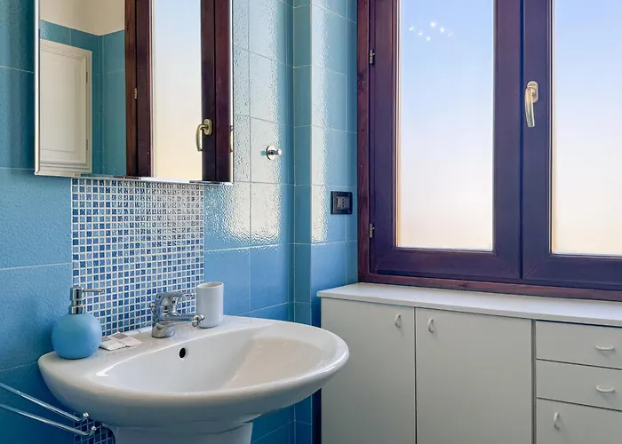 Escher's Penthouse On Nomentana *