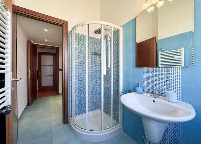 Escher's Penthouse On Nomentana Daire *