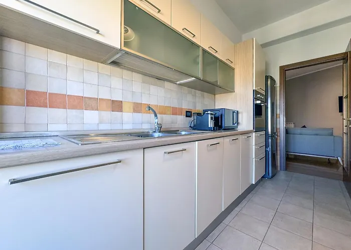 Daire Escher's Penthouse On Nomentana *