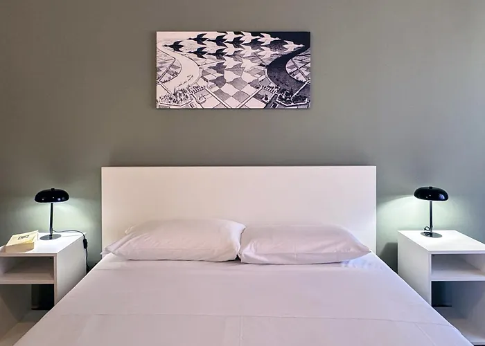 Escher's Penthouse On Nomentana * Roma