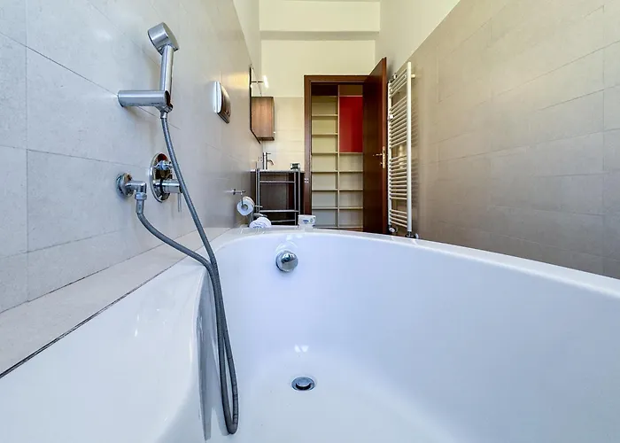 Escher's Penthouse On Nomentana Daire Roma