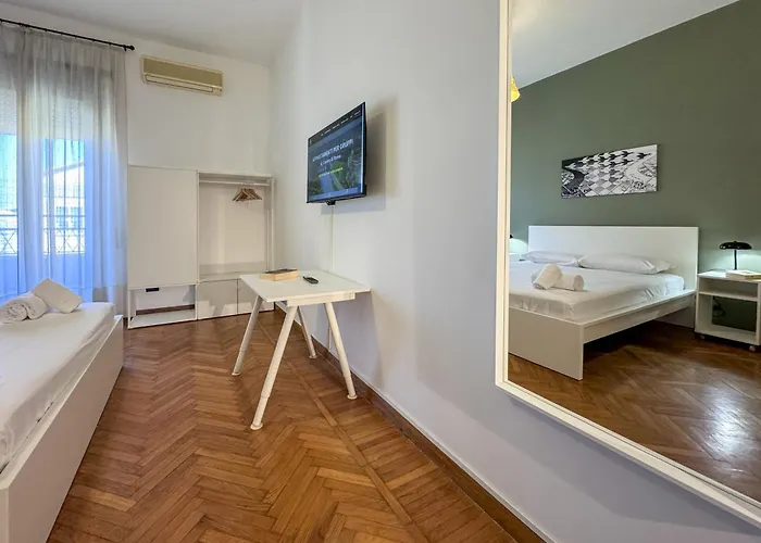 Escher's Penthouse On Nomentana Daire Roma