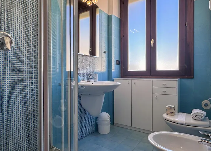 Daire Escher's Penthouse On Nomentana *